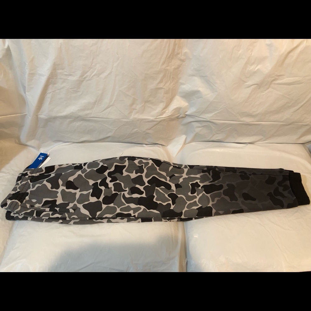 Adidas Camo Pants, DH4808, Size Small